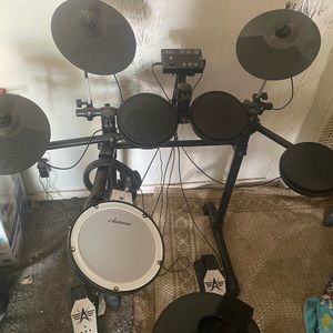 Meet your Posher, Johnathan